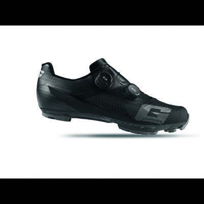 Tretry GAERNE G.ROCK Black