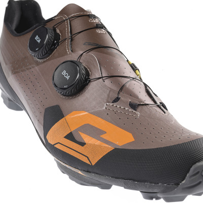 Tretry GAERNE G.ROCK Brown