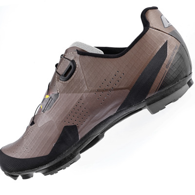 Tretry GAERNE G.ROCK Brown