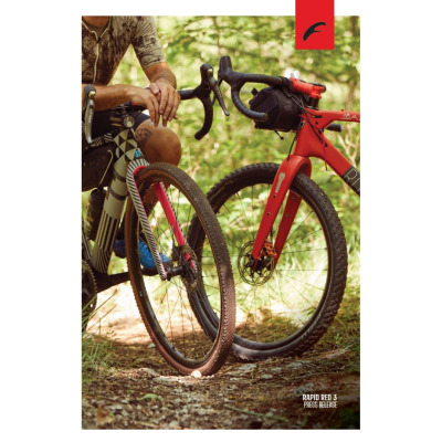 Vypletené kolesá FULCRUM RAPID RED 3  28“  - Orech HG11