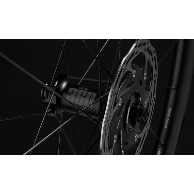 Hliníková kola OUTRIDE gravel (30MM), náboje DT350, barva MattBlack, plášť