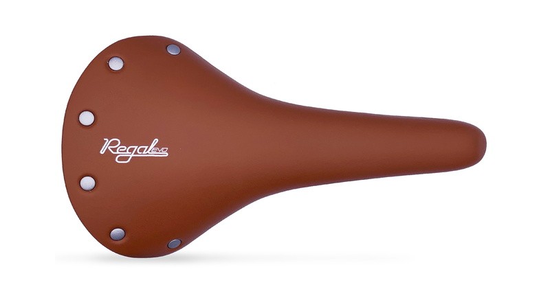 REGAL EVO Racing Le Elegance